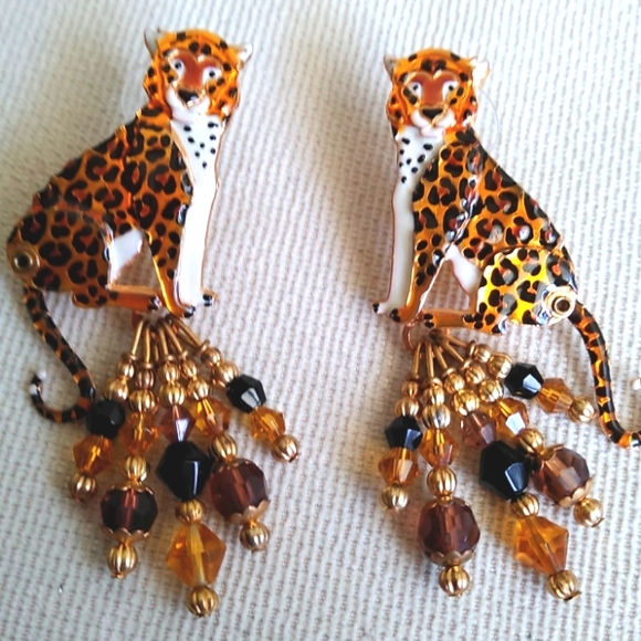 LATR2GO Jewelry - LATR2GO LEOPARD EARRINGS
